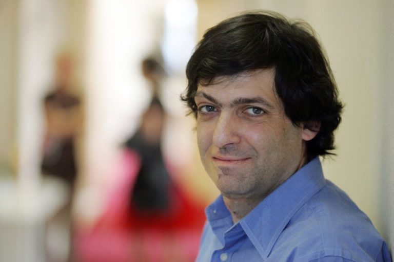 Photo of Dr. Dan Ariely