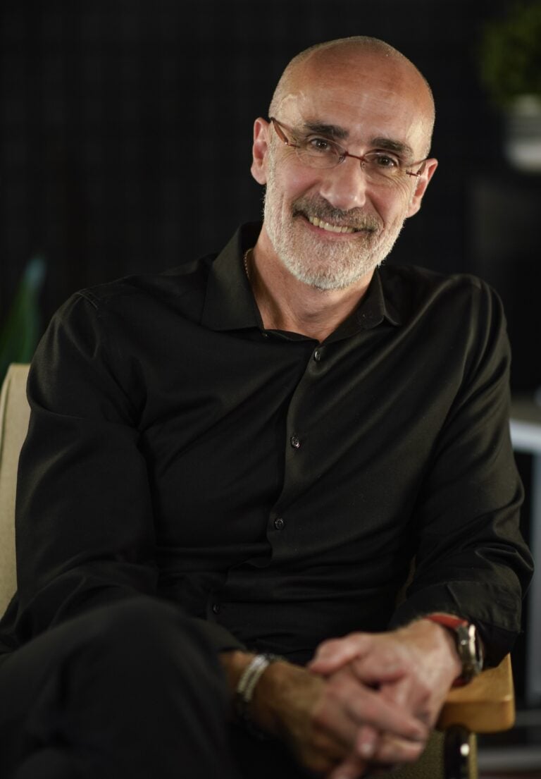 #472: Happiness Habits, with Harvard Professor Arthur Brooks